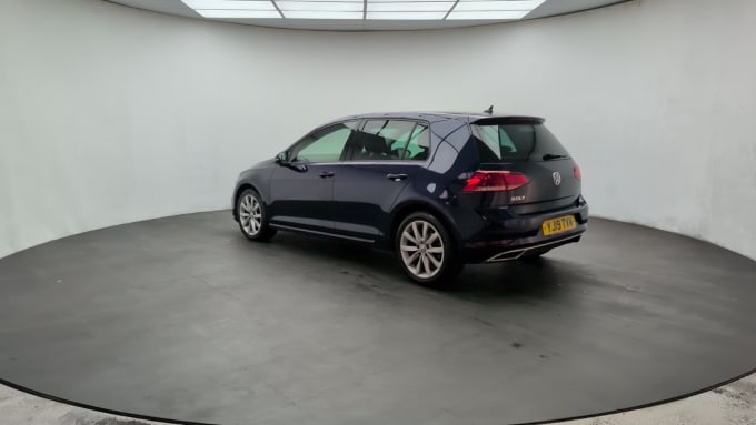 2025 Volkswagen Golf