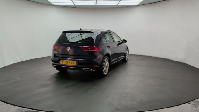 2025 Volkswagen Golf