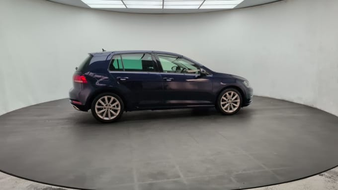 2025 Volkswagen Golf