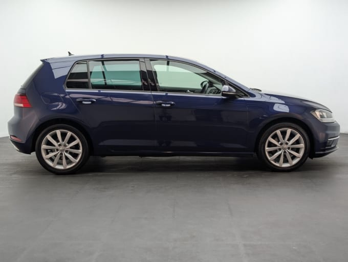 2025 Volkswagen Golf