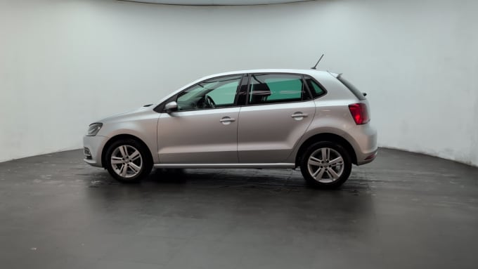 2017 Volkswagen Polo