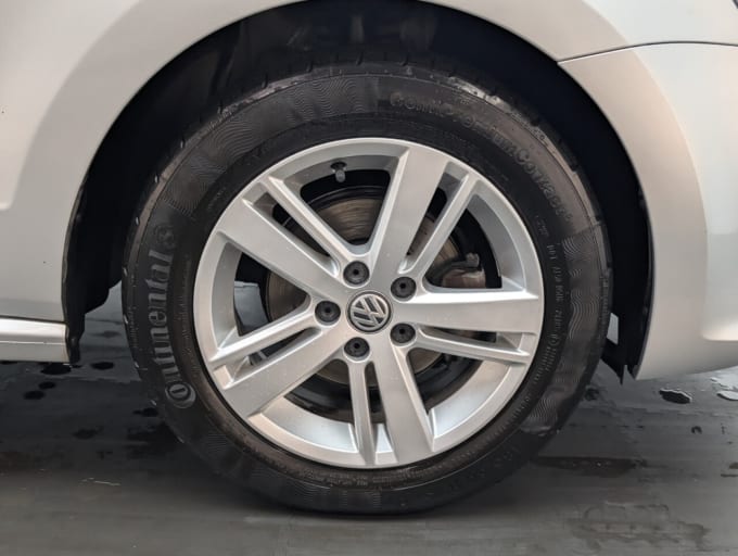 2017 Volkswagen Polo