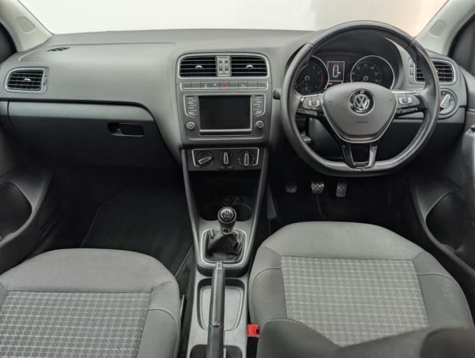 2017 Volkswagen Polo