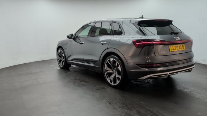 2020 Audi E-tron