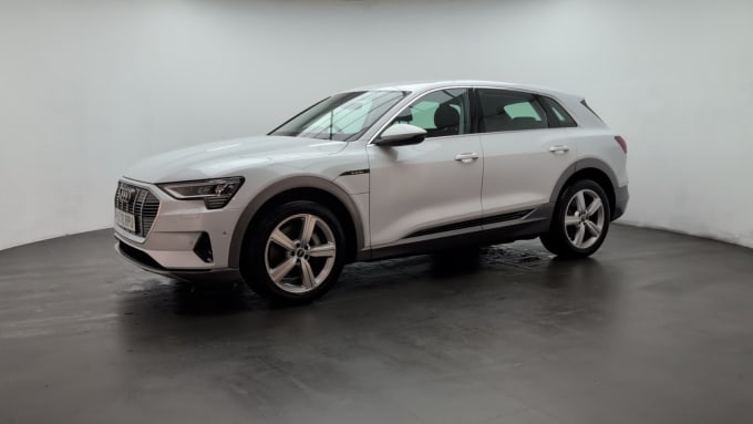 2021 Audi E-tron