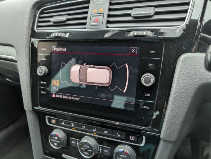 2018 Volkswagen Golf