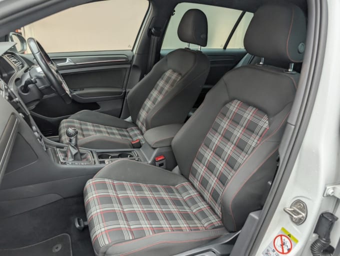 2018 Volkswagen Golf