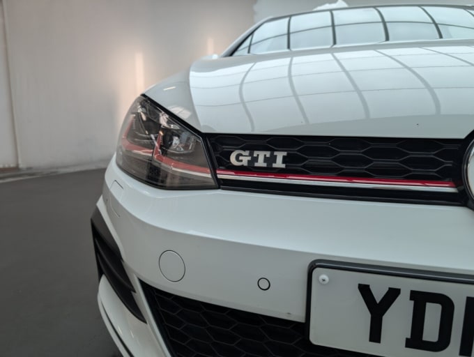 2018 Volkswagen Golf