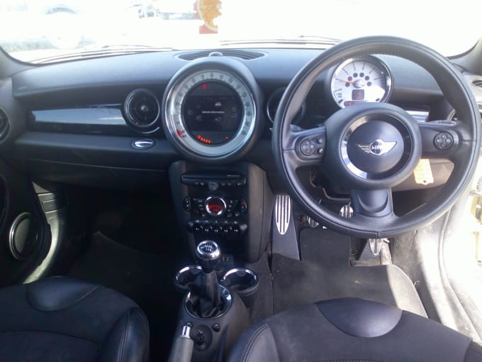 2025 Mini Hatch Cooper
