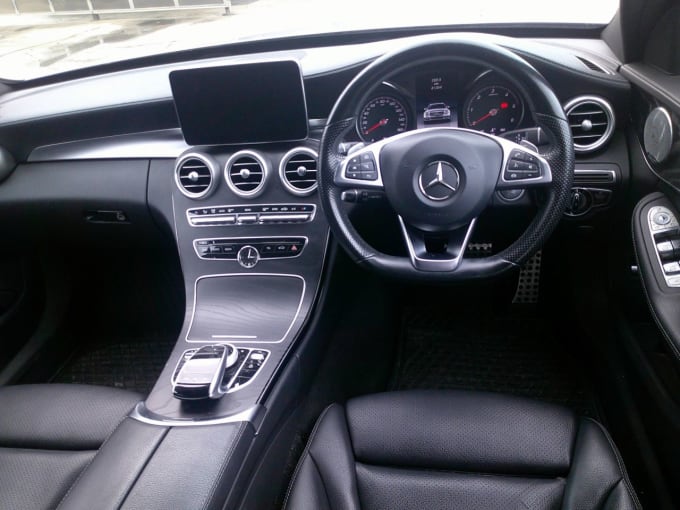 2025 Mercedes-benz C-class