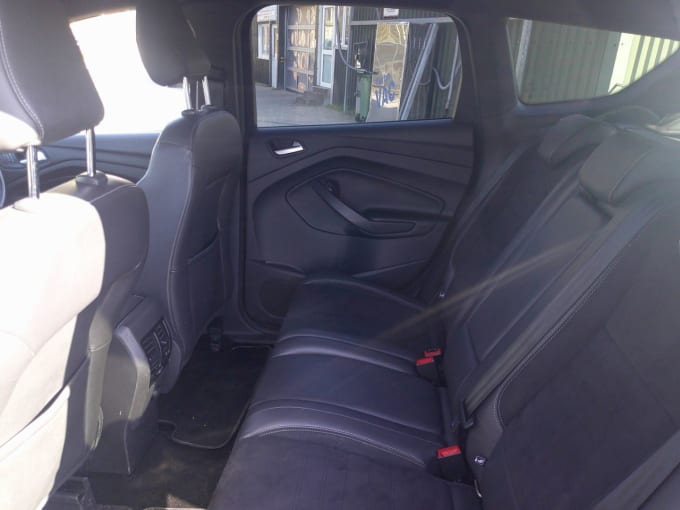 2025 Ford Kuga