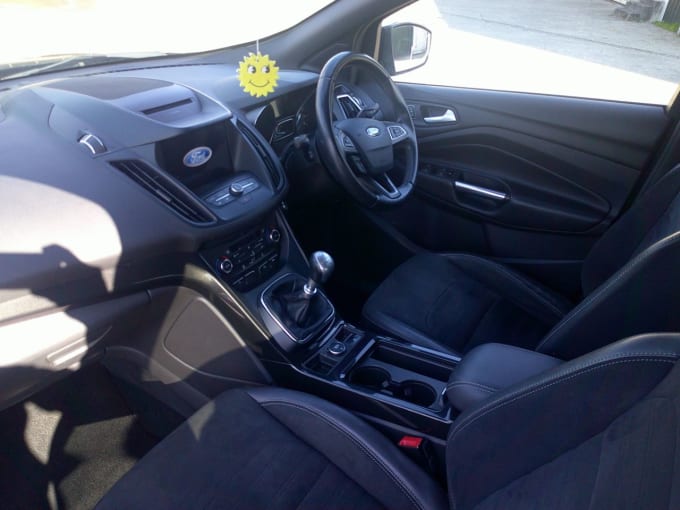 2025 Ford Kuga
