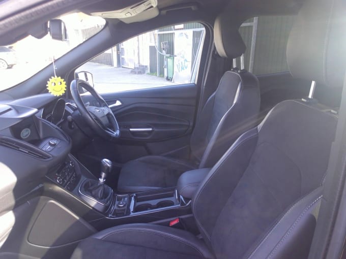 2025 Ford Kuga