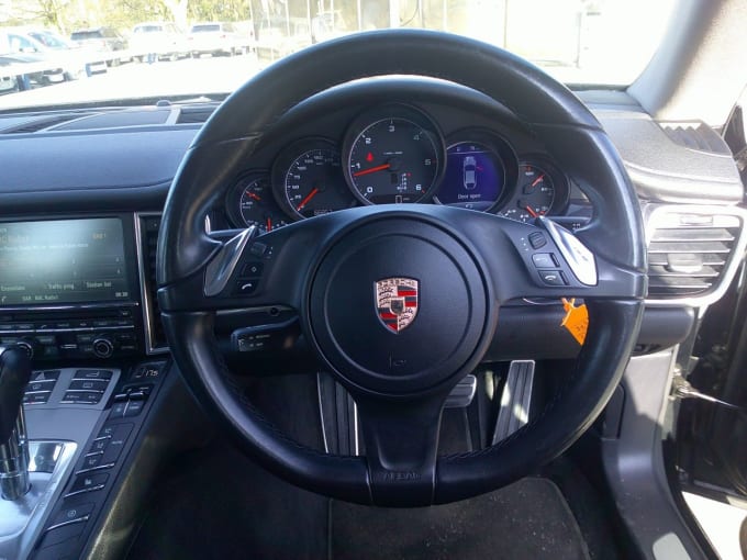 2025 Porsche Panamera