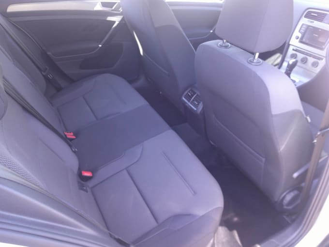 2025 Volkswagen Golf