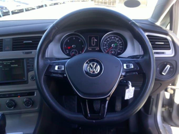 2025 Volkswagen Golf