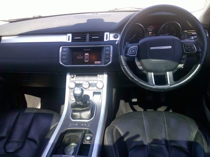 2025 Land Rover Range Rover Evoque