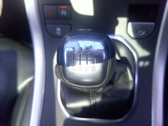 2025 Land Rover Range Rover Evoque
