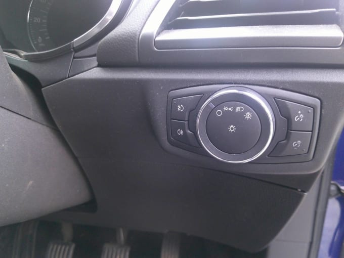2025 Ford Mondeo