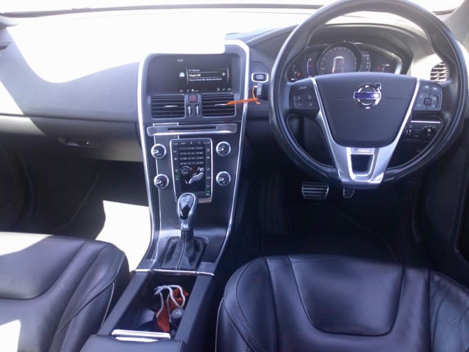 2025 Volvo Xc60