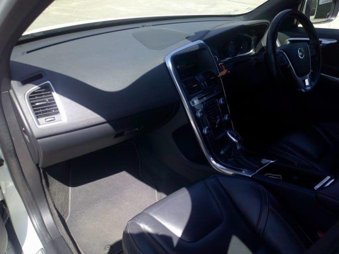 2025 Volvo Xc60