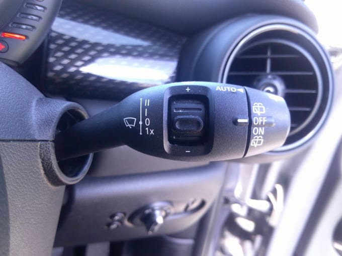 2025 Mini Hatch