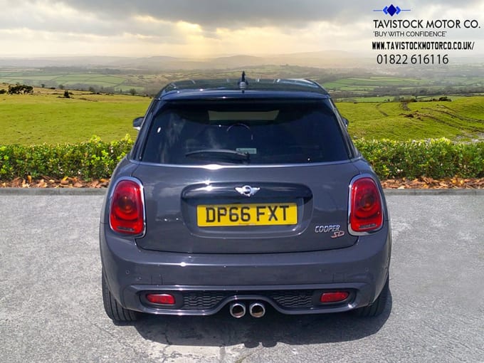 2025 Mini Hatch