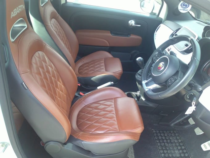 2025 Abarth 595