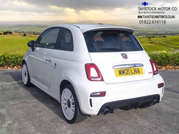 2025 Abarth 595