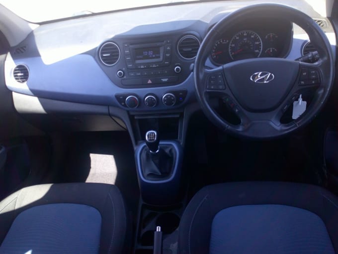 2025 Hyundai I10