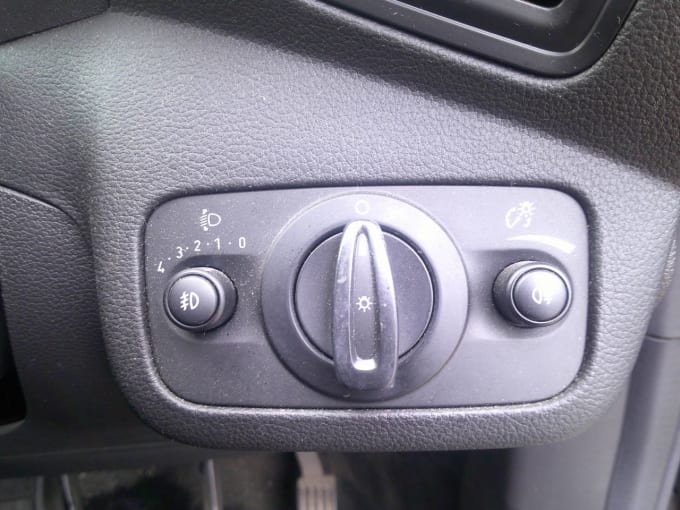 2025 Ford C-max