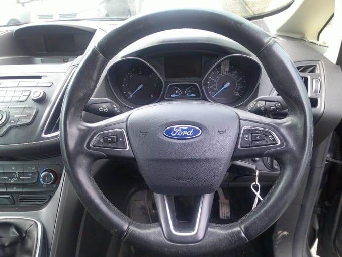2025 Ford C-max