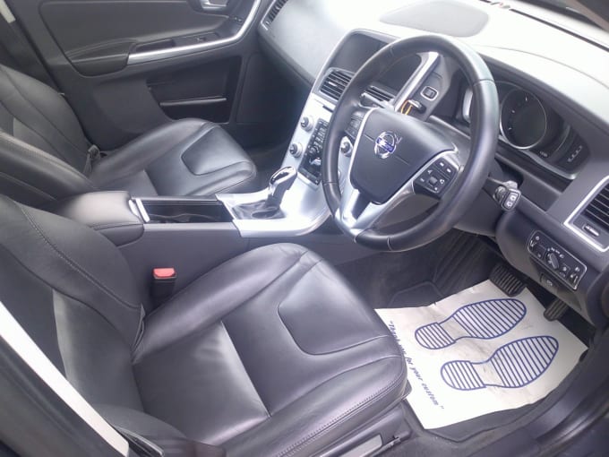 2025 Volvo Xc60