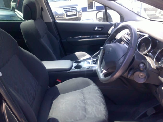 2025 Peugeot 3008