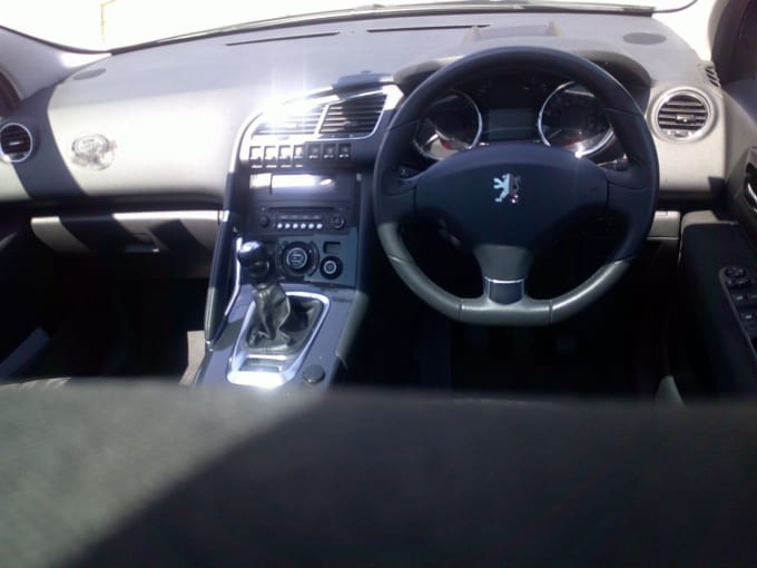 2025 Peugeot 3008