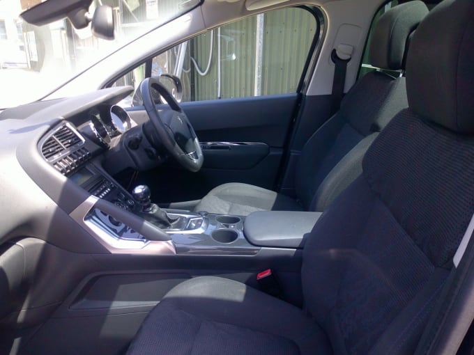 2025 Peugeot 3008