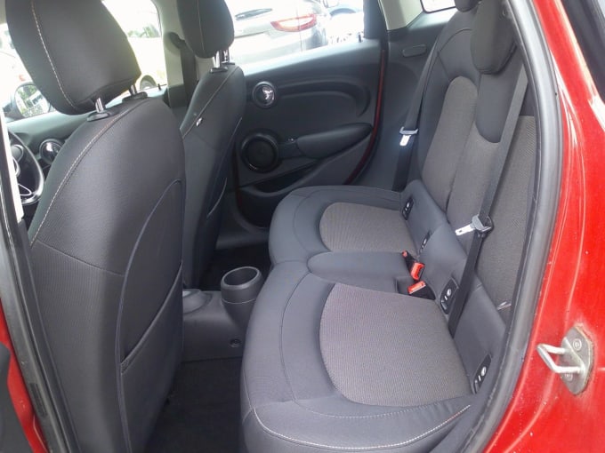 2025 Mini Hatch