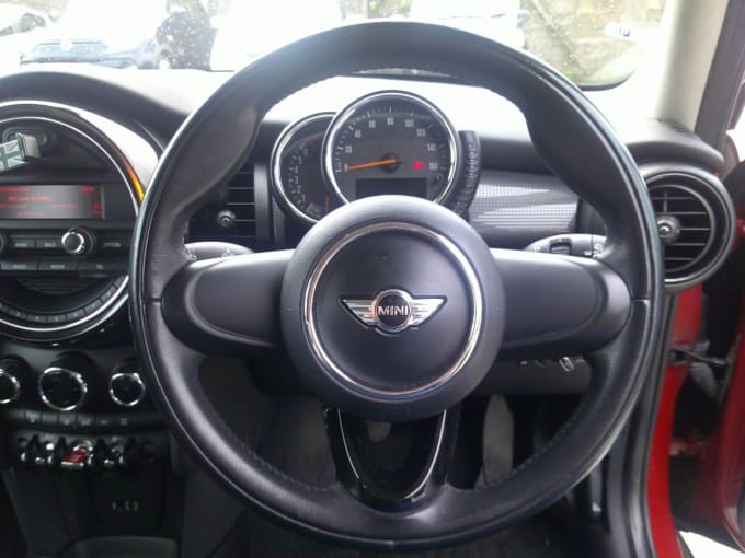 2025 Mini Hatch