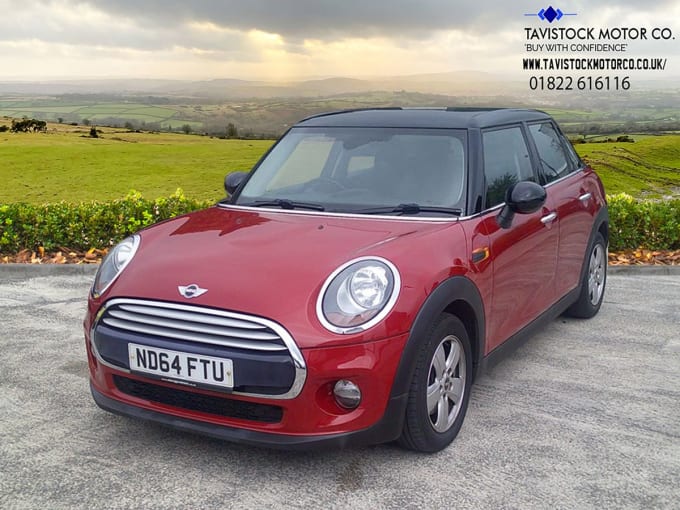 2025 Mini Hatch