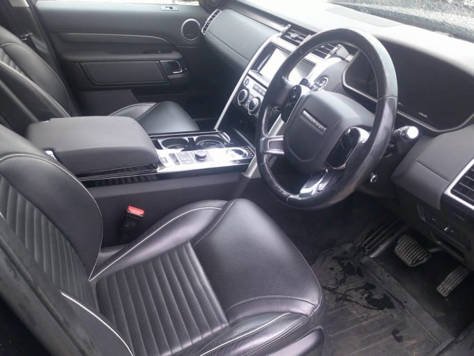 2025 Land Rover Discovery