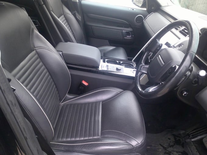2025 Land Rover Discovery