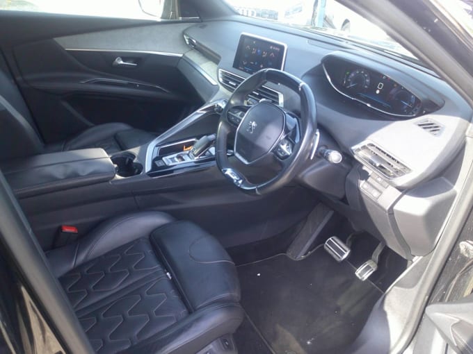 2025 Peugeot 3008