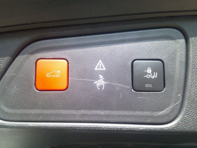 2025 Peugeot 3008