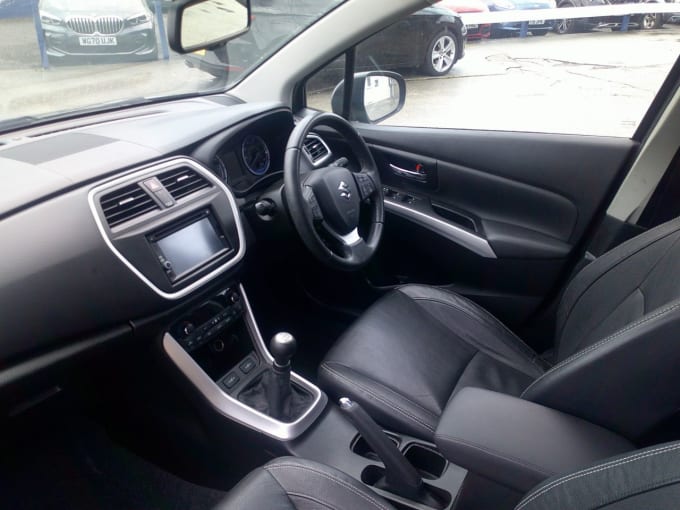 2025 Suzuki Sx4 S-cross