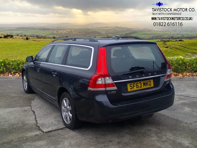 2025 Volvo V70