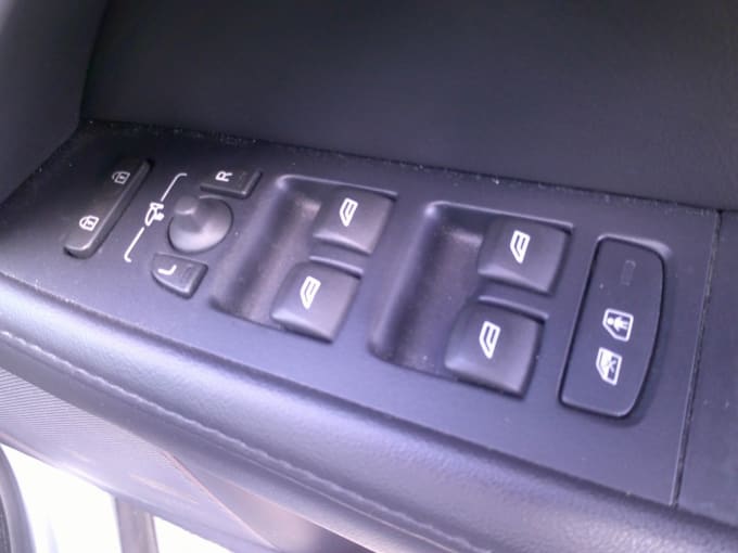 2025 Volvo V70