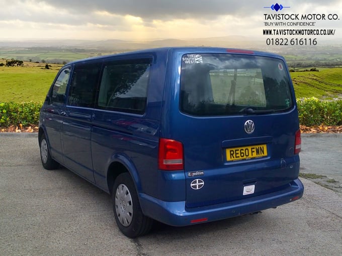 2025 Volkswagen Transporter Shuttle