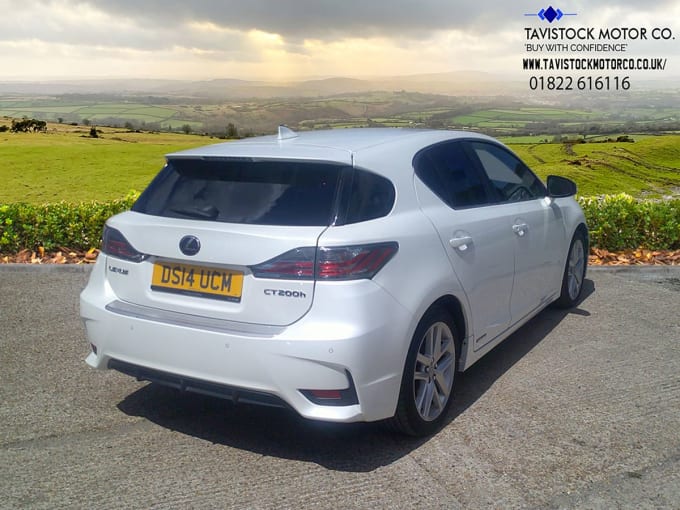 2025 Lexus Ct