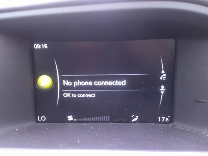 2025 Volvo V60