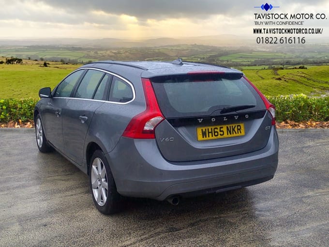 2025 Volvo V60